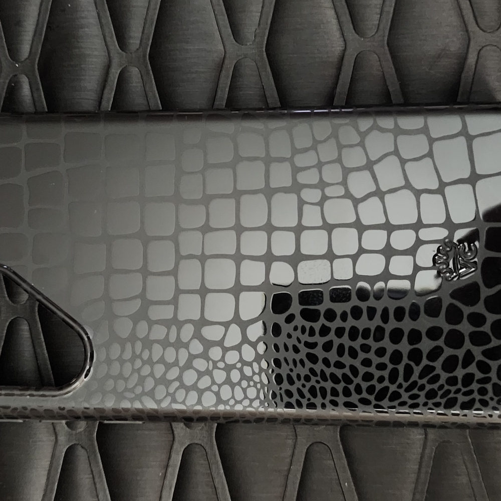 Velvet Caviar Black Crocodile Pattern Phone Case for Samsung Galaxy S22 Ultra
